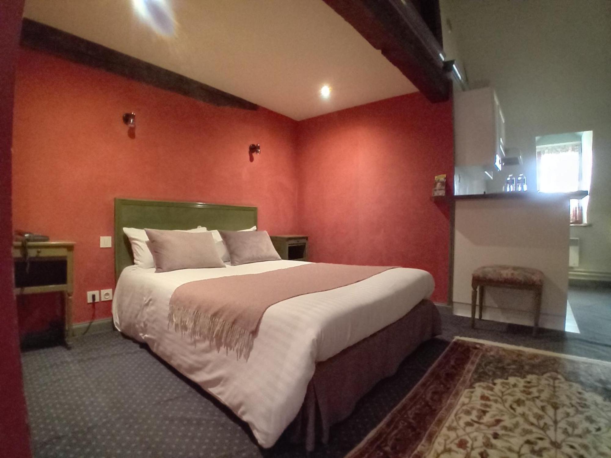 Hotel Particulier Des Canonniers Saint-Quentin  Habitación foto