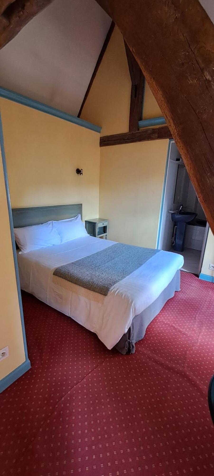 Hotel Particulier Des Canonniers Saint-Quentin  Exterior foto